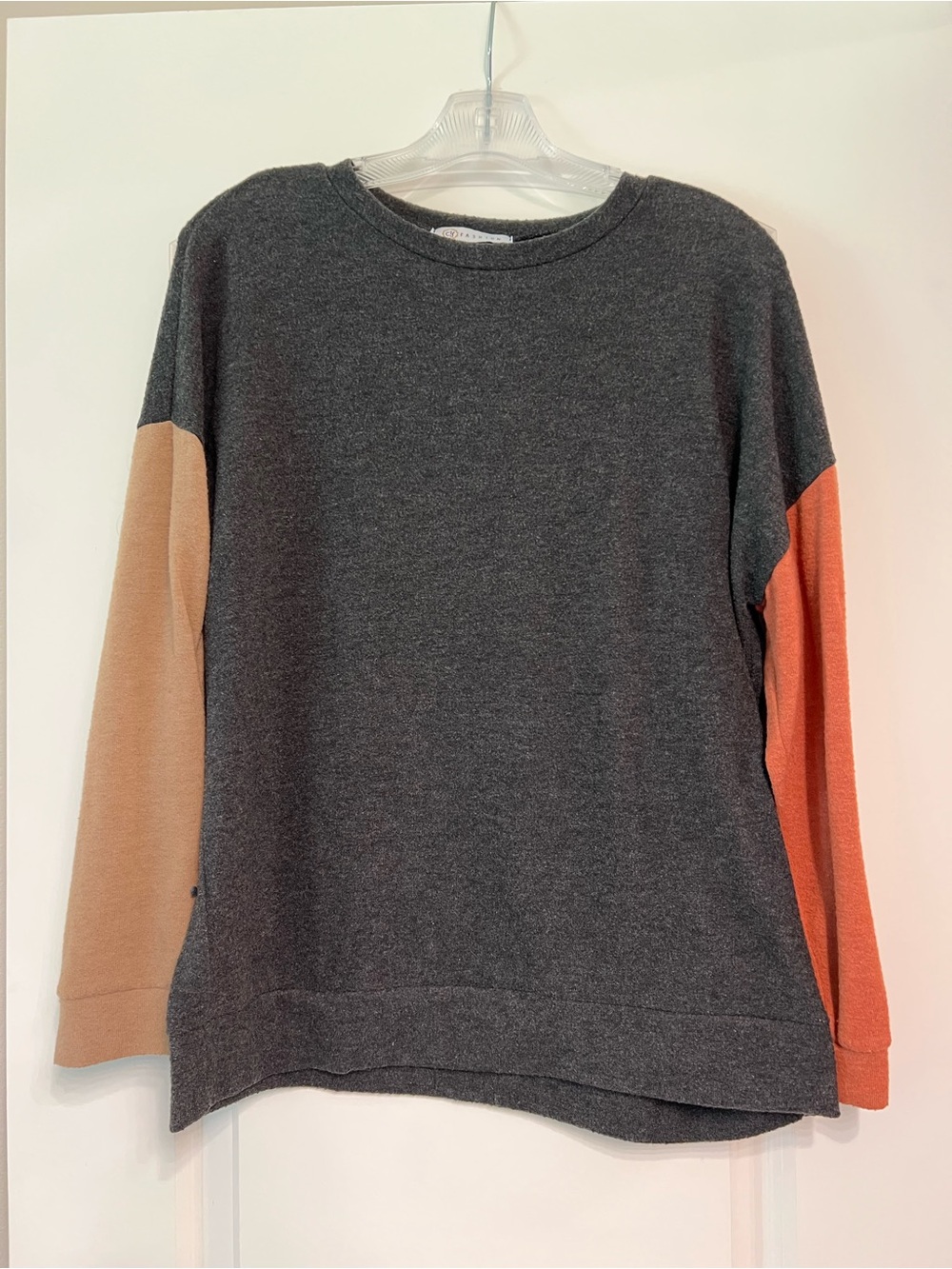 Women’s Colorblock Long Sleeve Tee - Charcoal with Tan & Coral Sleeves